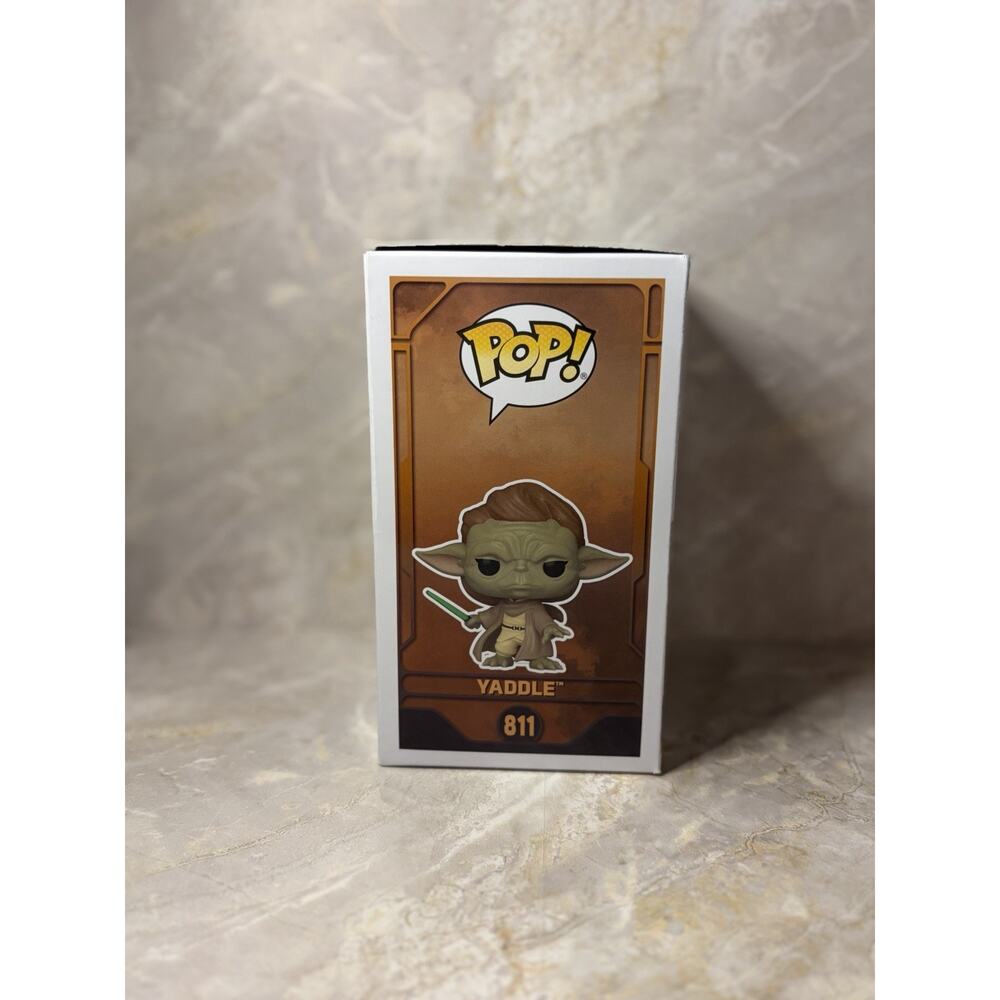 Funko Pop! Star Wars Yaddle #811 Special Edition Exclusive w/ Pop Protector - Picture 2 of 5